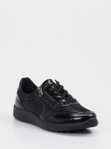 Schnürschuh