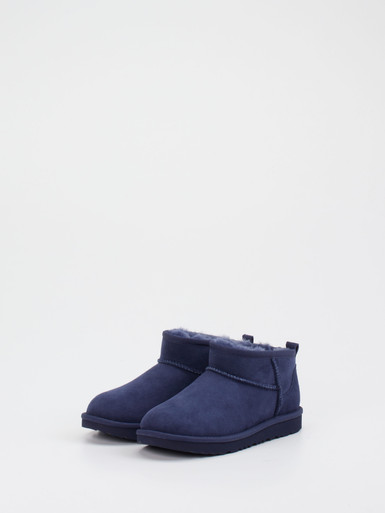 Boot Classic Ultra Mini