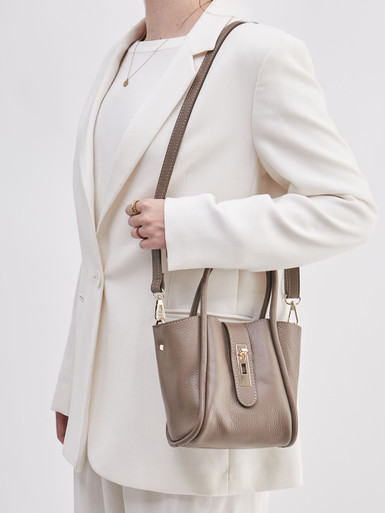 Marlon Firenze – Umhängetasche aus Leder in Taupe