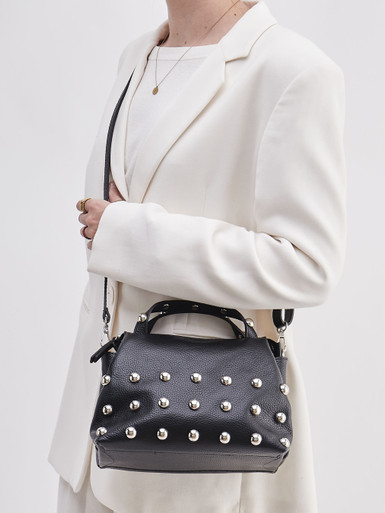 Marlon Firenze – Mini Bag aus Leder mit Nietenbesatz