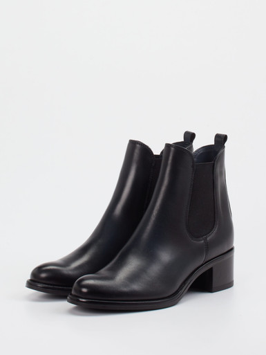 Stiefelette
