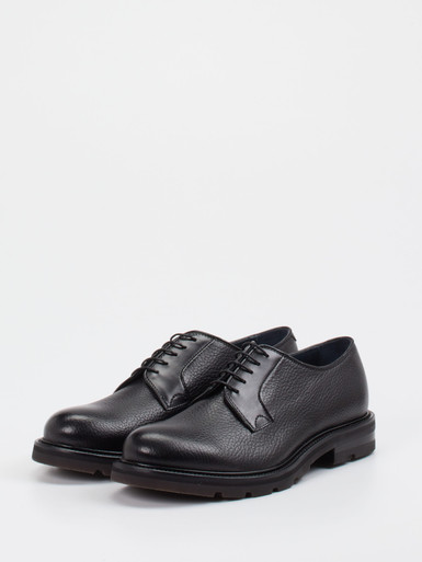 Schnürschuh