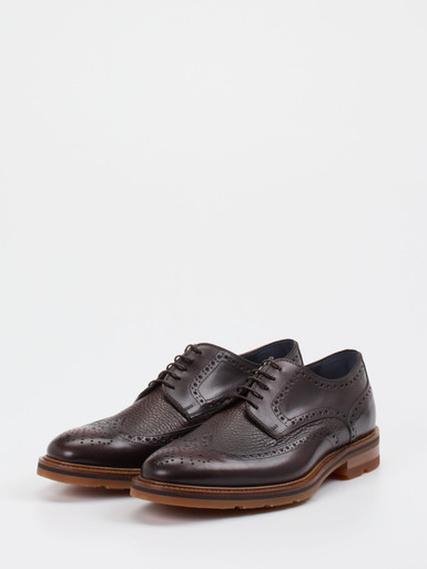 Schnürschuh