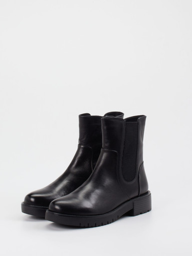 Stiefelette