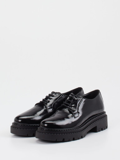 Schnürschuh