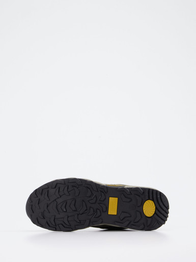 Schnürschuh