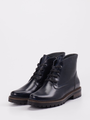 Schnürstiefelette