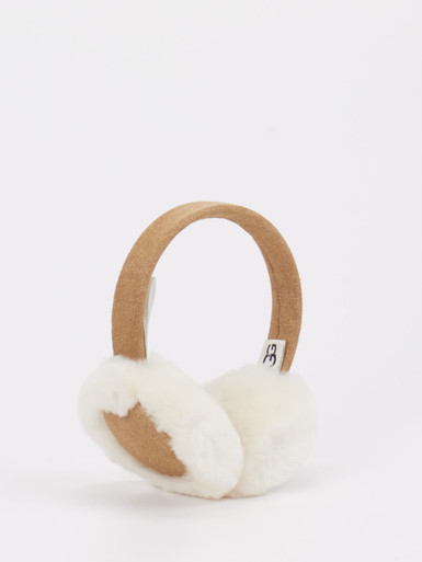 UGG – Ohrwärmer aus Veloursleder in Camel