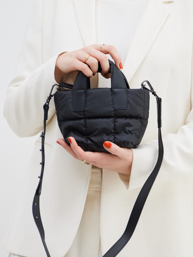 VeeCollective Berlin – Handtasche aus Nylon schwarz