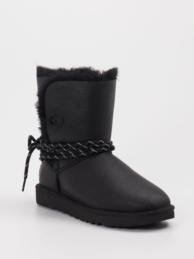 UGG – Winterboots aus Leder schwarz matt