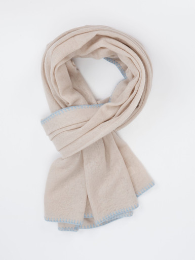 Konstantin Starke – Schal aus Feinstrick in Beige