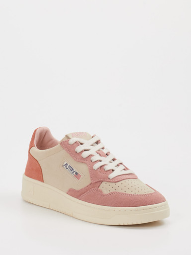 Sneaker Medalist