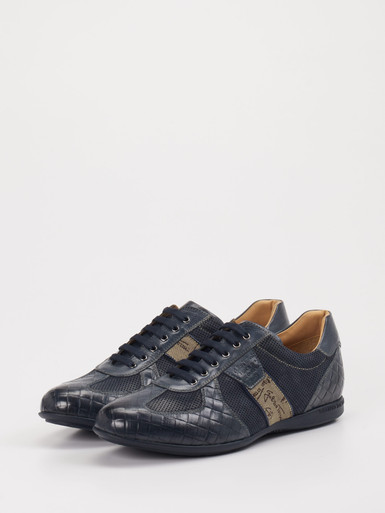 Schnürschuh