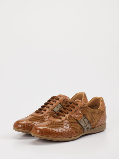 Schnürschuh