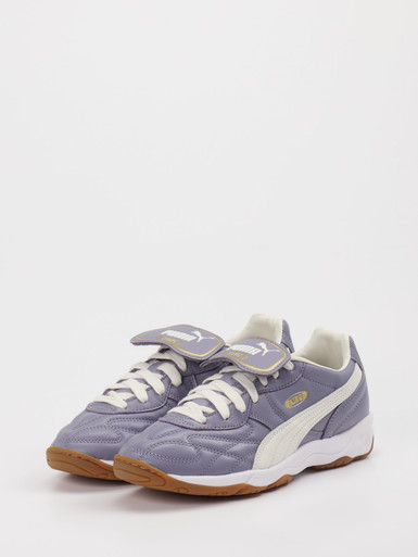 Sneaker King Indoor