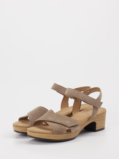 Sandale
