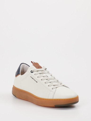 Ambitious – Sneaker aus Kalbleder in Offwhite