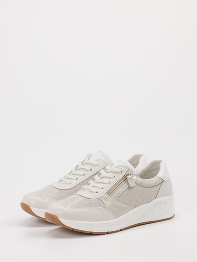 Schnürschuh