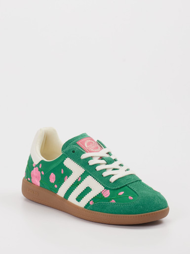 Sneaker Ghost