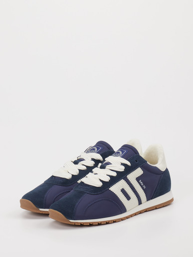 Sneaker Asian
