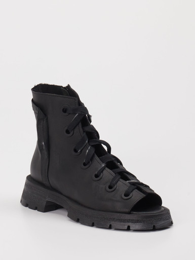 Schaftsandalette