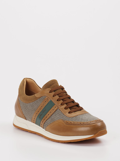 Sneaker