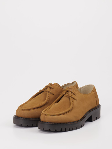 Schnürschuh