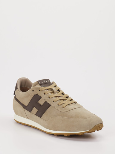Sneaker