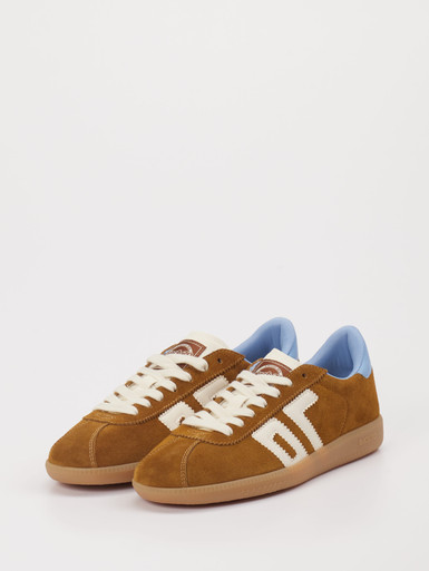 Sneaker Shelly
