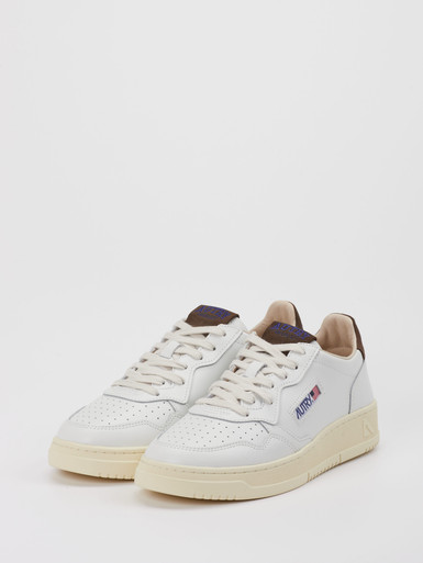 Sneaker Medalist