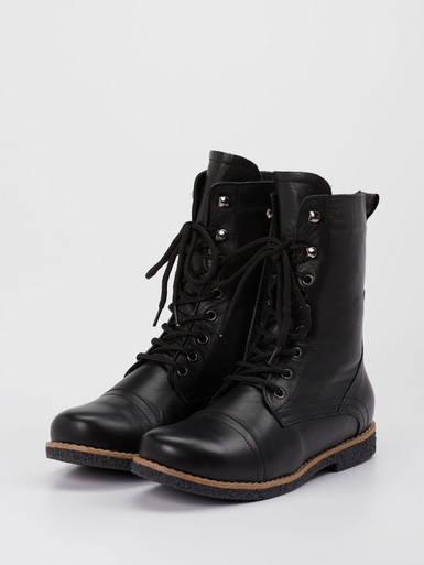 Schnürstiefelette