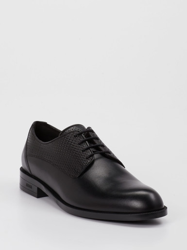 Schnürschuh