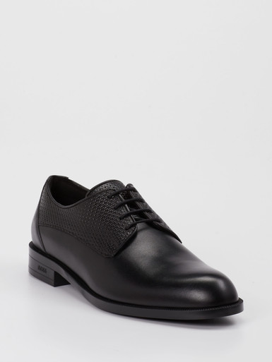 Schnürschuh