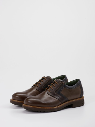 Schnürschuh