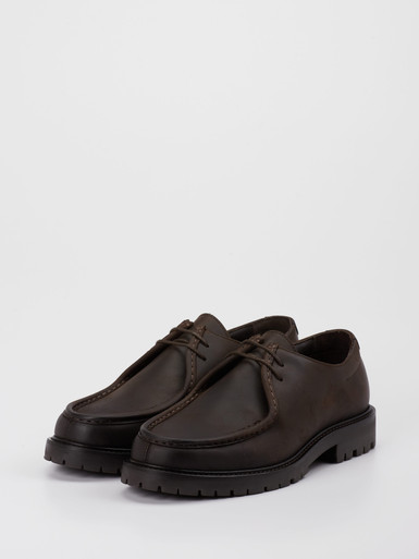 Schnürschuh
