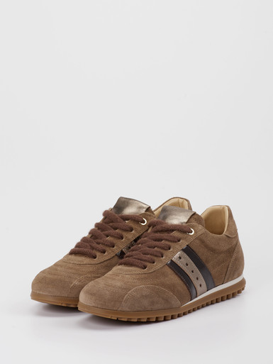 Sneaker