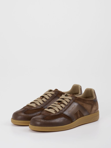 Sneaker