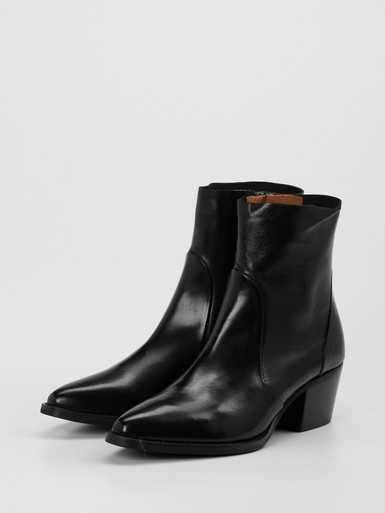 Stiefelette