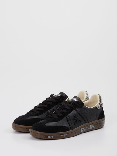 Sneaker