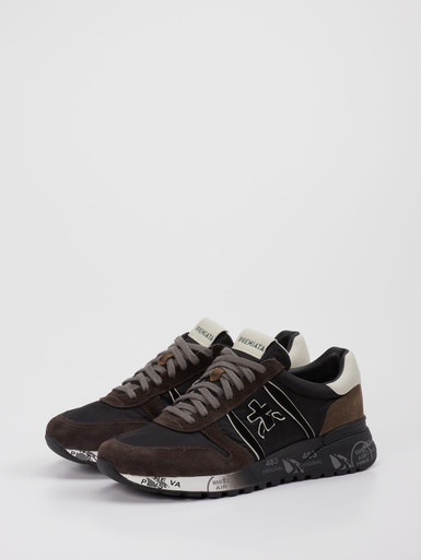 Sneaker