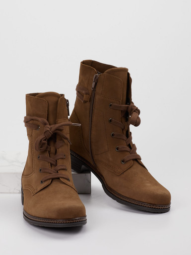 Schnürstiefelette