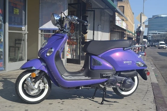 Amigo Znen 2016 ZN150T-E5 149cc Street Legal Scooter, 4 Stroke Air Cooled, Remote Start
