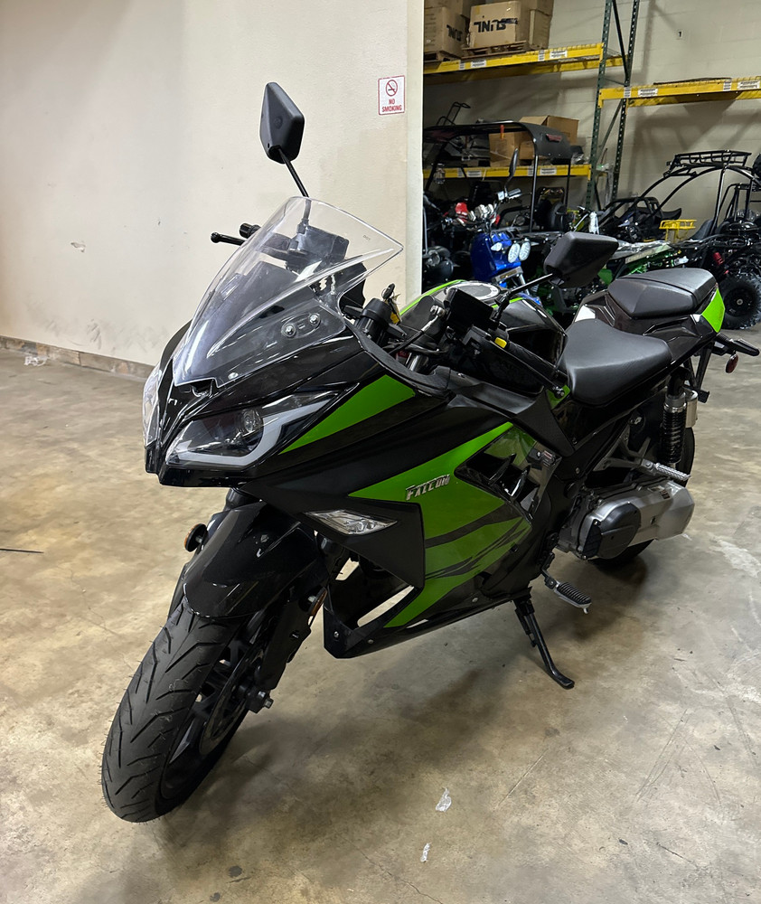 Display Model Vitacci Falcon 250Cc Automatic Sport Bike, Single Cylinder Water-Cooling - Fully Assembled And Tested