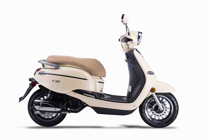 Amigo F10 150 Street Legal Scooter 149CC | w/8.5 HP - Air Cool
