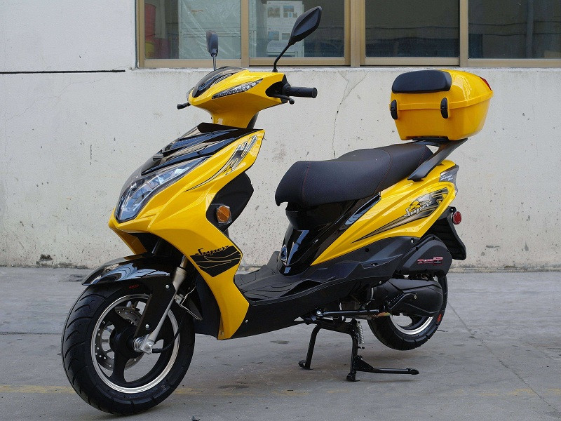 DongFang Super 200 Gas Moped Scooter | Txpowersports