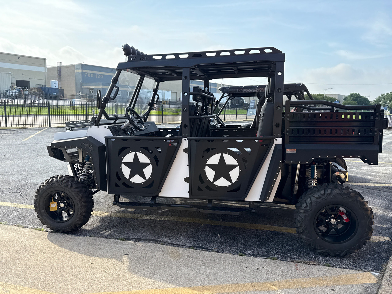 Display model New Vitacci Conqueror 1000 DLX 4-Door UTV
