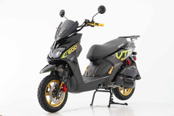Vitacci Fighter Pro VTR 200 Scooter – 169cc, 12" Alloy Rims, USB Port