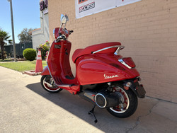 Pre-Owned 2023 Vespa Elettrica 45 MPH – Electric Scooter with 4 kW Motor