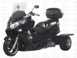 ICE BEAR CYCLONE TOURING MODEL 150CC TRIKE