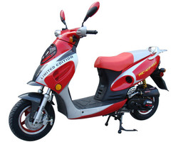 Roketa MC-07B 50cc (BAHAMA-50) Scooter, 4-Stroke, Air Cooled, Eletric/kick Start - Red